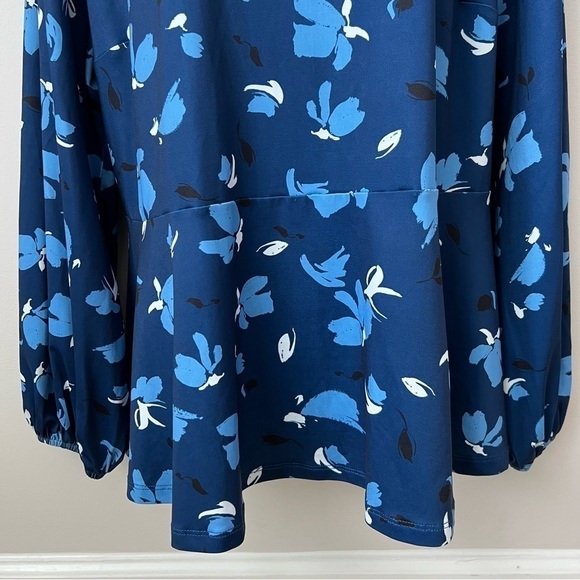 Eloquii Peplum Tie Neck L/S Top Boho Keyhole Back Cut Out Stretch Blue Floral 20 - Picture 3 of 10